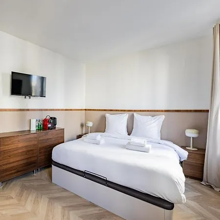 Montmartre - Guy Moquet Metro - Apartment Paris